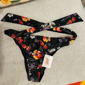 Savage x Fenty Bottoms